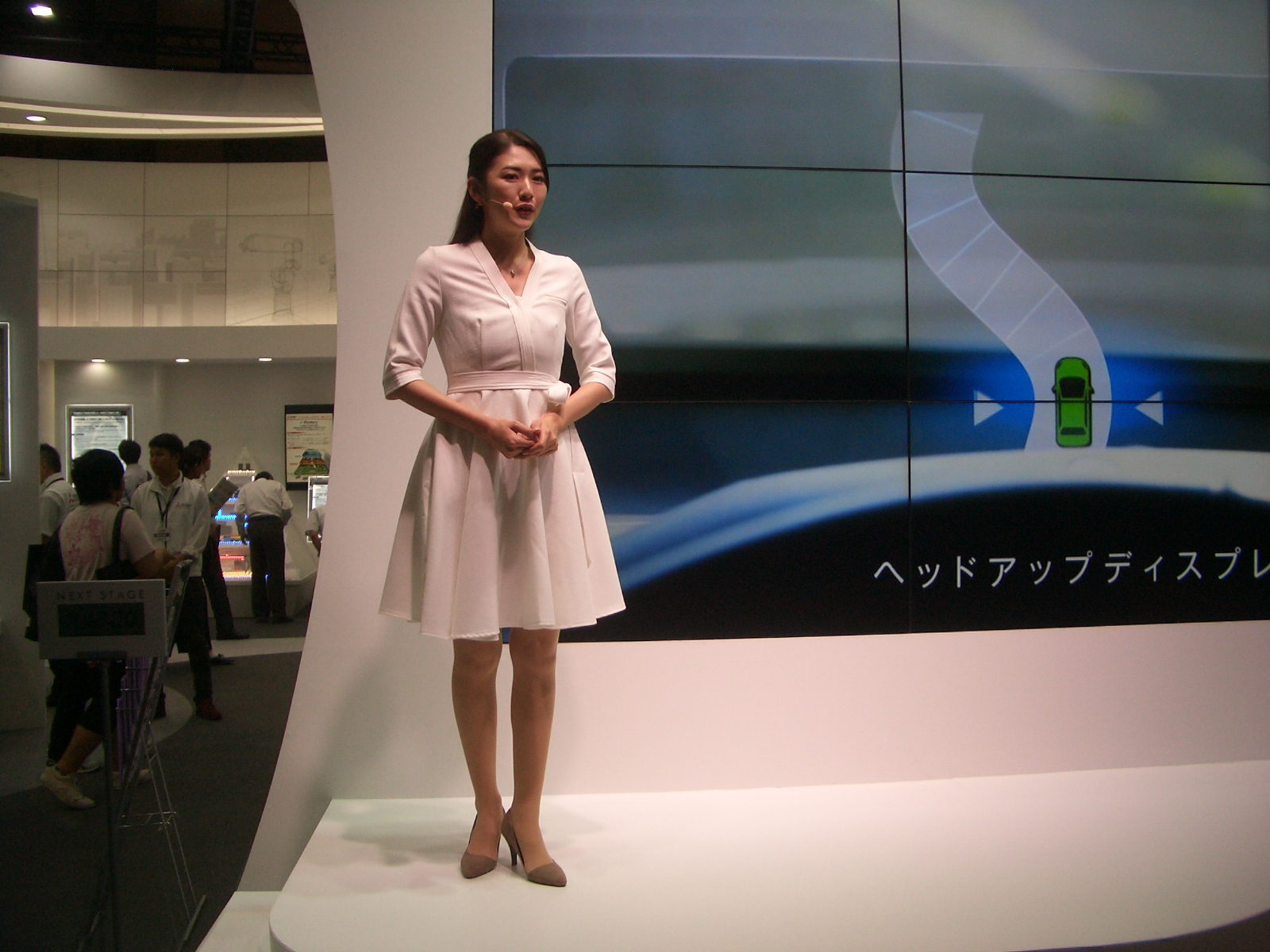 MITSUBISHI ELECTRIC GIRL